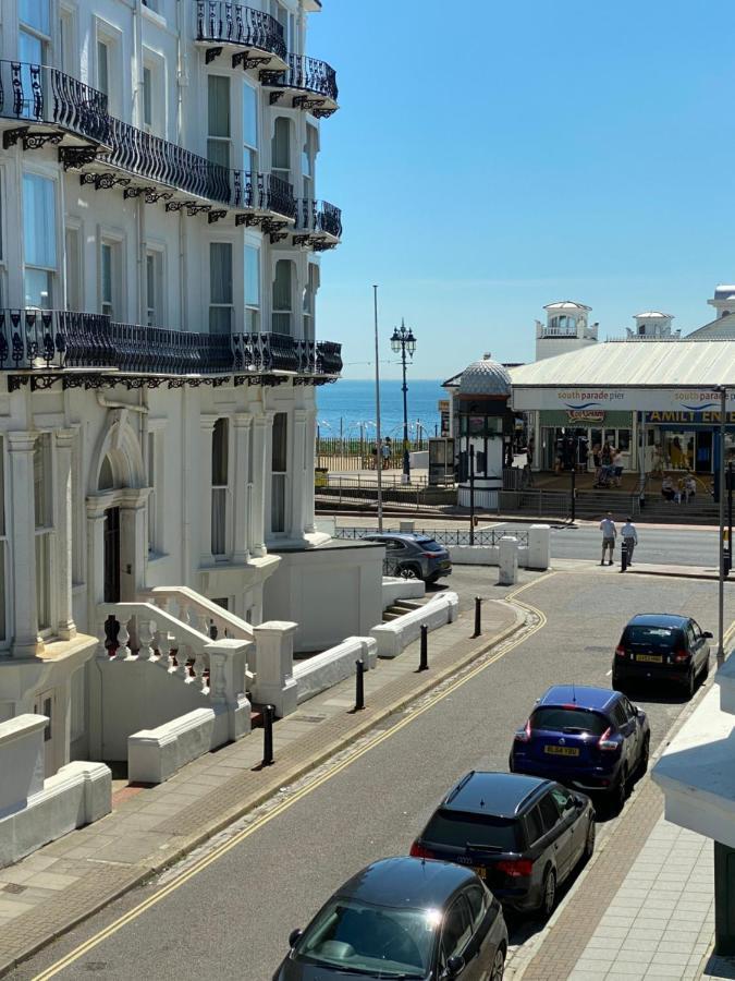 Ann Apartments Opposite The Pier With Sea View Portsmouth Ngoại thất bức ảnh