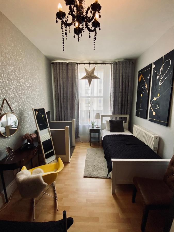 Ann Apartments Opposite The Pier With Sea View Portsmouth Ngoại thất bức ảnh