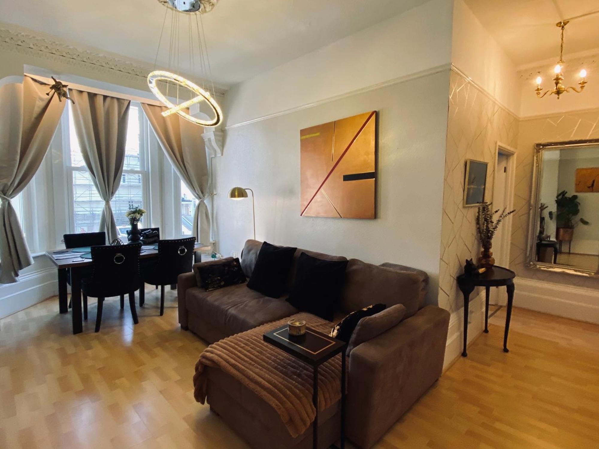 Ann Apartments Opposite The Pier With Sea View Portsmouth Ngoại thất bức ảnh
